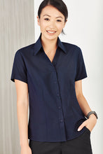 Load image into Gallery viewer, Ladies Plain Oasis Short Sleeve Shirt